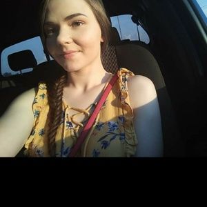 Meet your Posher, Bethanie